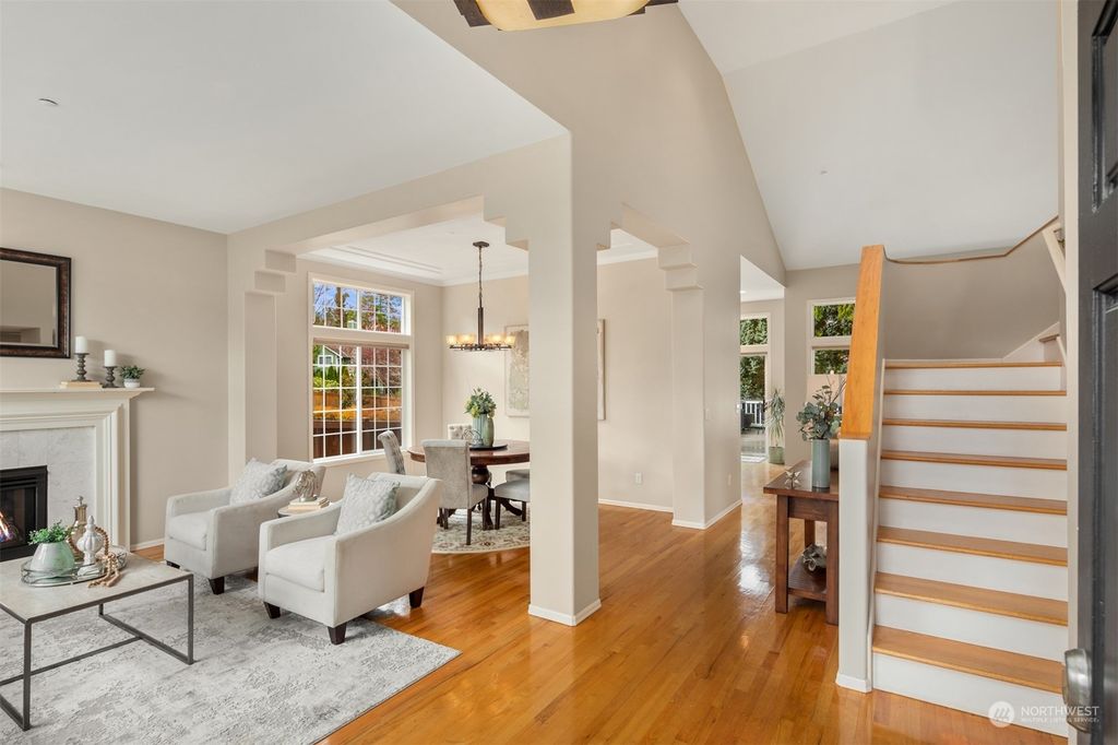 Photo of 675 NW Everwood Drive, Issaquah, WA 98027 (MLS # 2214985)