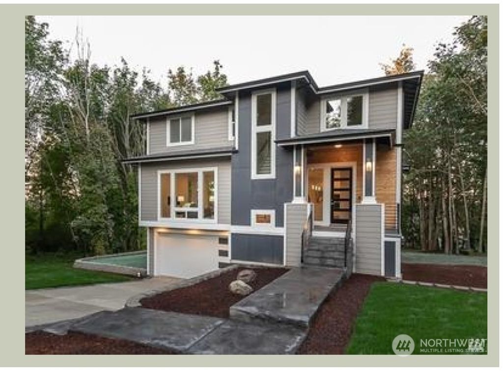 Photo of 195 XX SE 23rd Street, Sammamish, WA 98075 (MLS # 2218710)