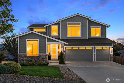 Photo of 708 79th Avenue SE, Lake Stevens, WA 98258 (MLS # 2558670)