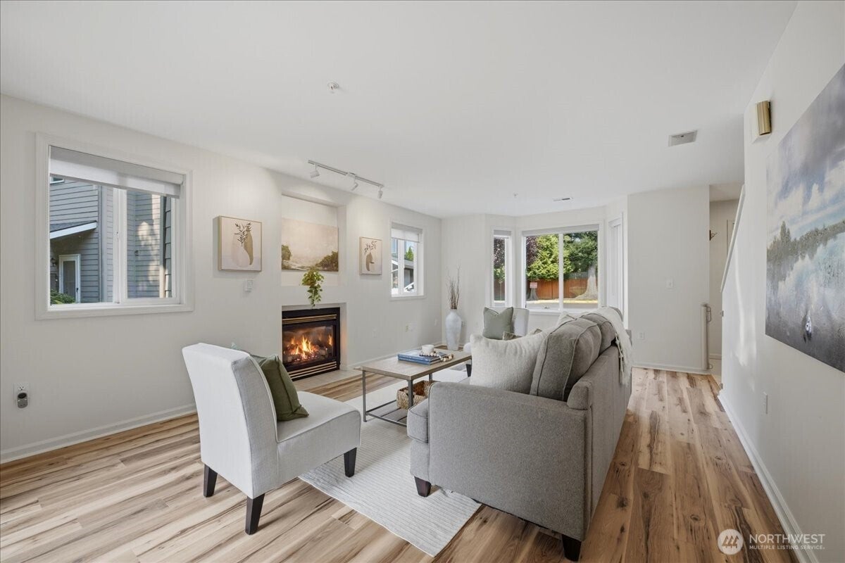 321 SE Orchard Dr. 13