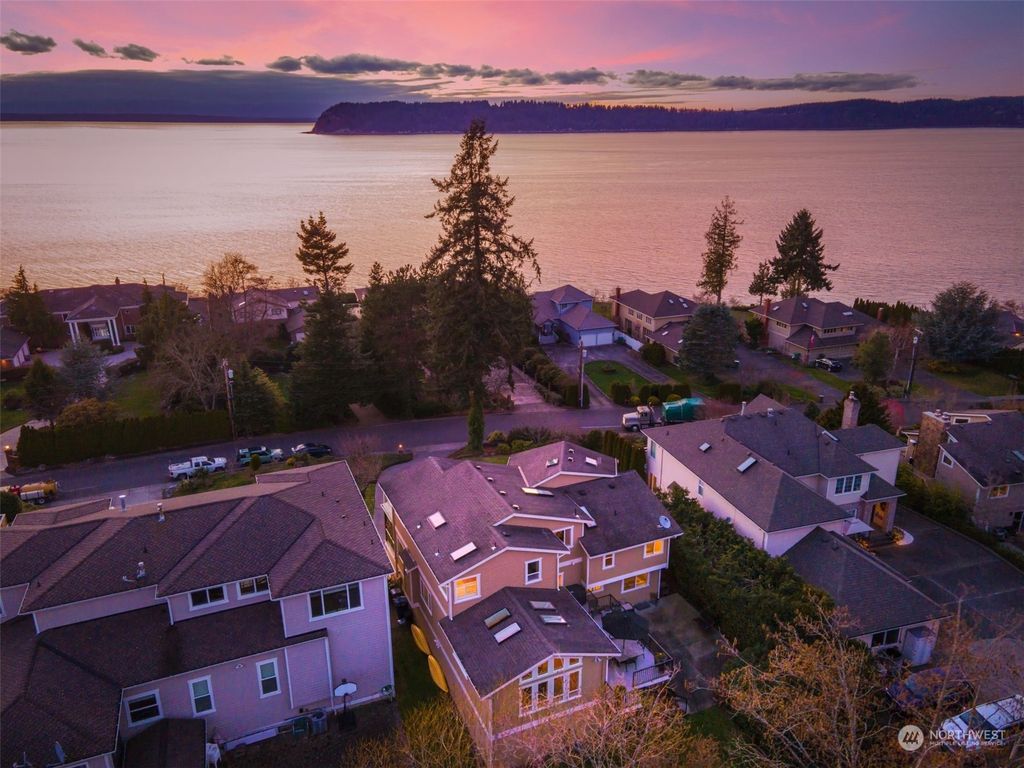 Photo of 10601 Marine View Drive, Mukilteo, WA 98275 (MLS # 2205221)