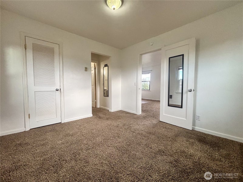 2017 Vandalia Avenue