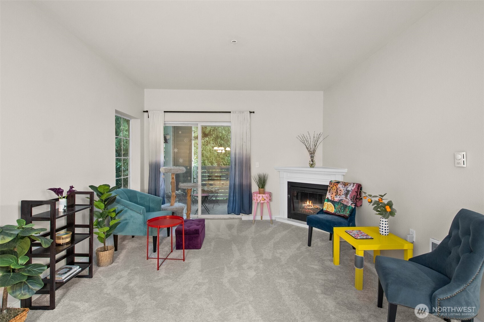 801 Rainer Avenue N E324