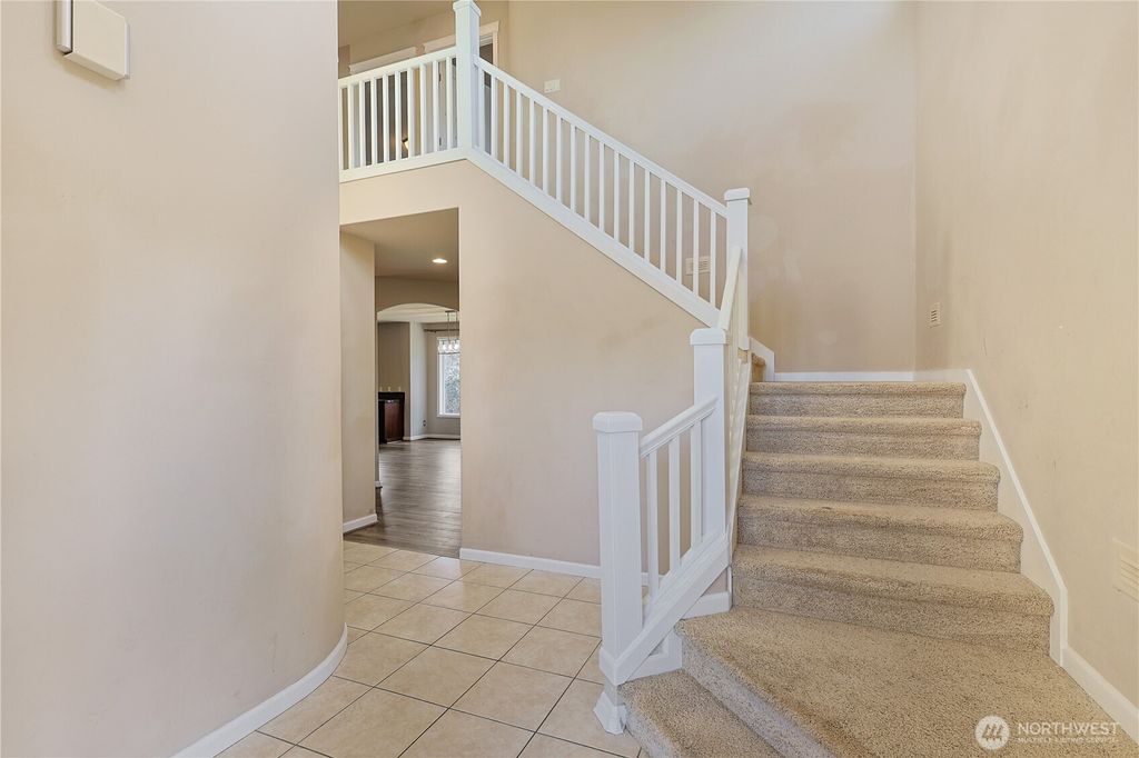 Photo of 657 Joy Street, Eatonville, WA 98328 (MLS # 2487929)