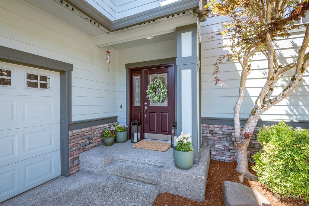 Photo of 16011 SE 249th Place, Covington, WA 98042 (MLS # 2264279)