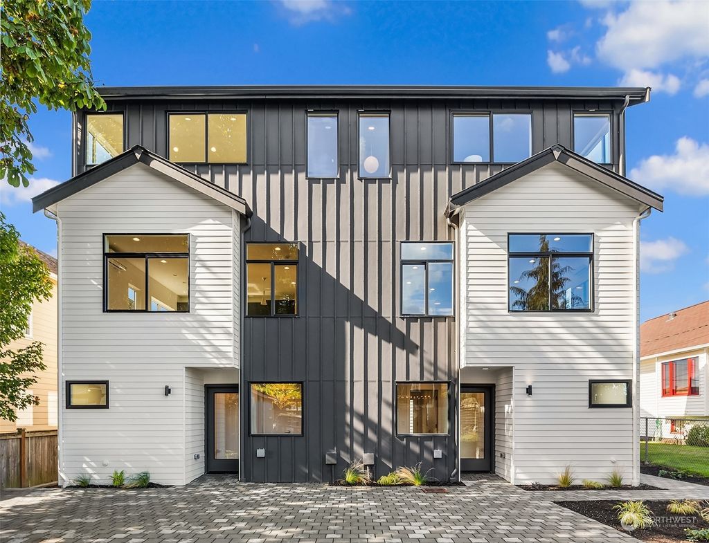 Photo of 7044 25th Avenue NW, Seattle, WA 98117 (MLS # 2310576)