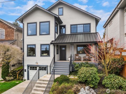 Photo of 6241 38th Avenue NE, Seattle, WA 98115 (MLS # 2471048)