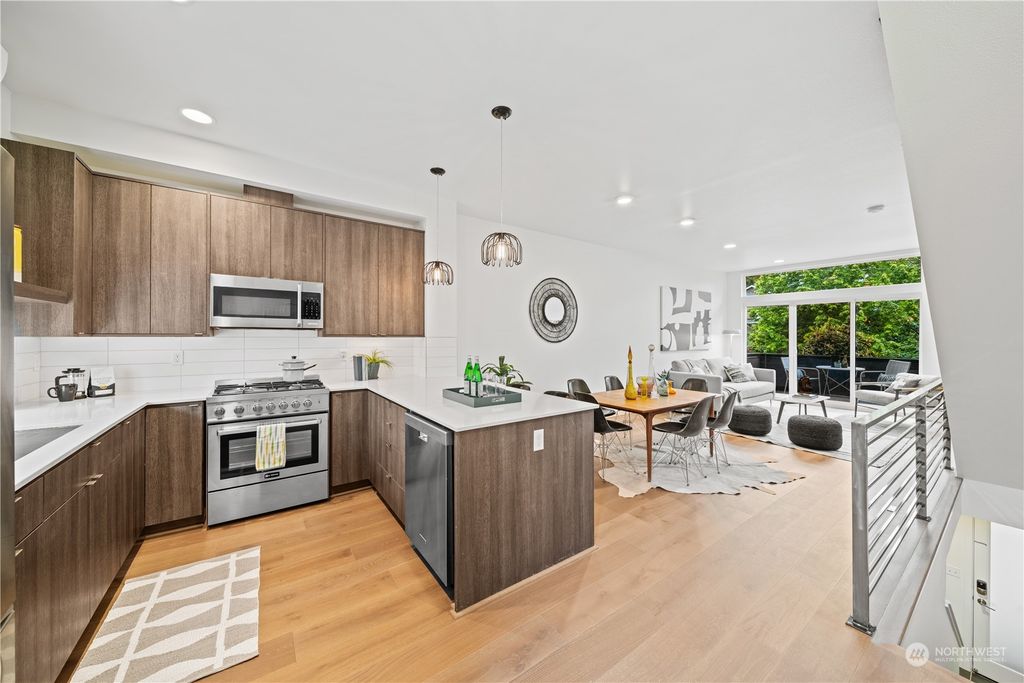 Photo of 3811 Ashworth Avenue N #B, Seattle, WA 98103 (MLS # 2233781)