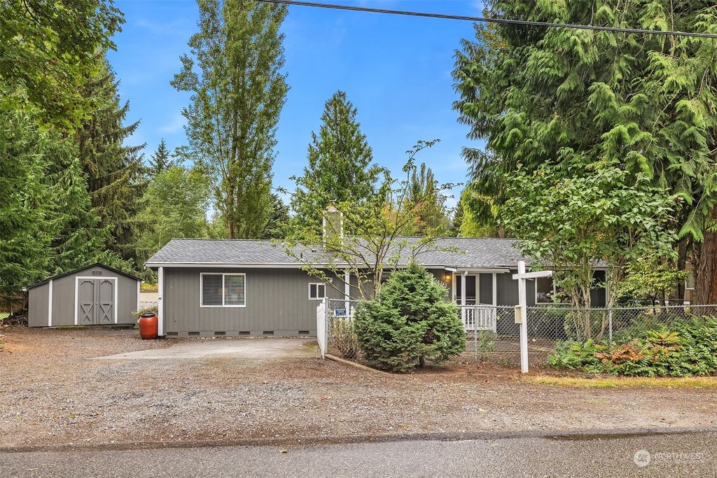 Photo of 19245 Lago Place NE, Lake Forest Park, WA 98155 (MLS # 2294034)