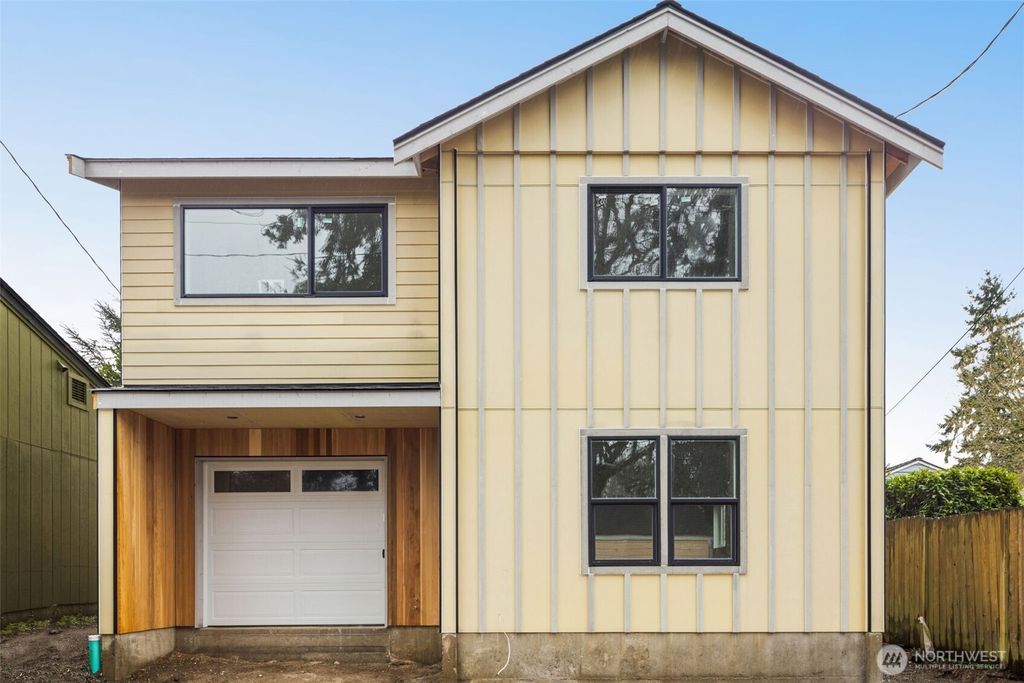 Photo of 8109 34th Avenue SW #B, Seattle, WA 98126 (MLS # 2503461)