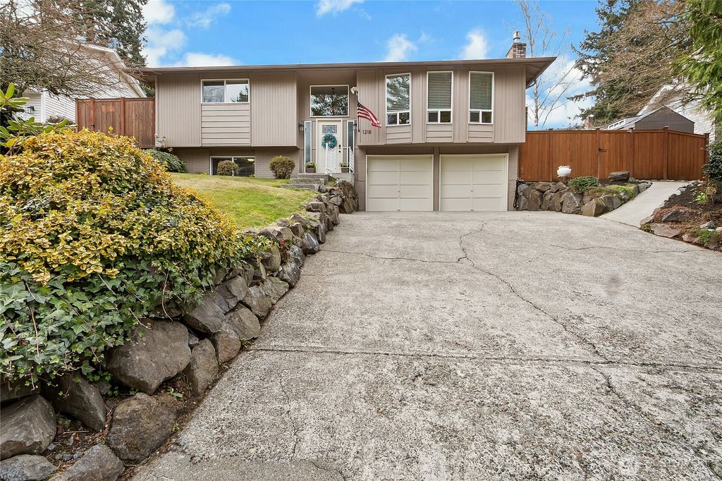 Photo of 1218 Palm Drive, Fircrest, WA 98466 (MLS # 2492679)