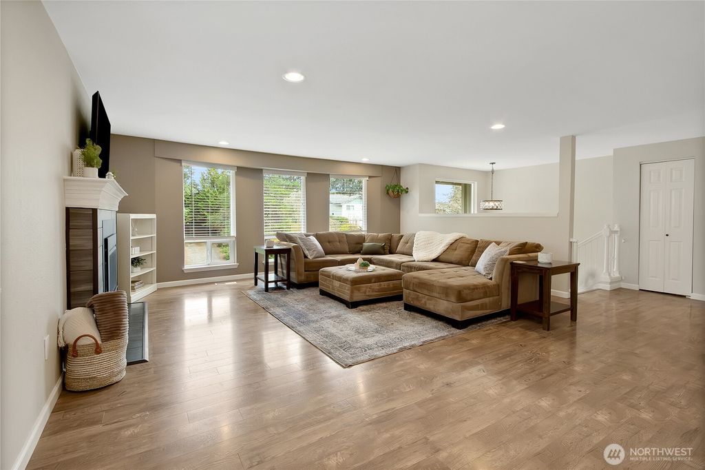 Photo of 1218 Palm Drive, Fircrest, WA 98466 (MLS # 2492679)