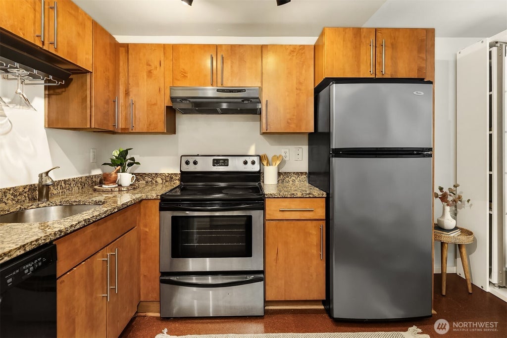 Photo of 1707 Boylston Avenue #206, Seattle, WA 98122 (MLS # 2583376)