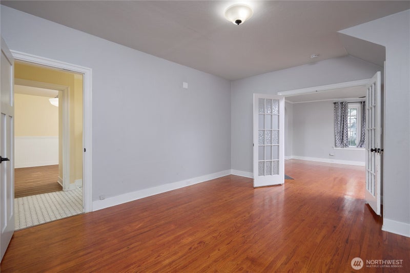 502 S 1st Ave