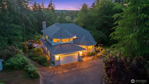 Photo of 8327 Mason Way NW, Olympia, WA 98502 (MLS # 2533364)