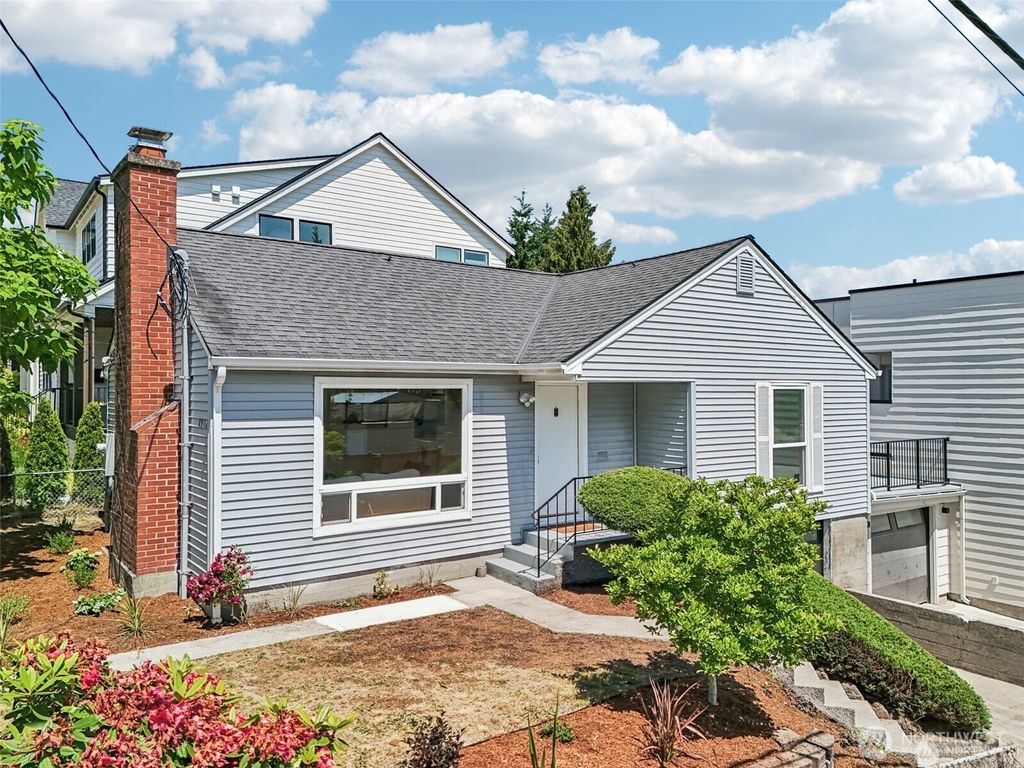 Photo of 8902 17th Avenue NE, Seattle, WA 98115 (MLS # 2397190)