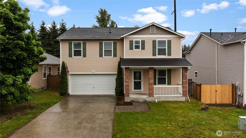 Photo of 8422 175th Street Ct E, Puyallup, WA 98375 (MLS # 2525704)