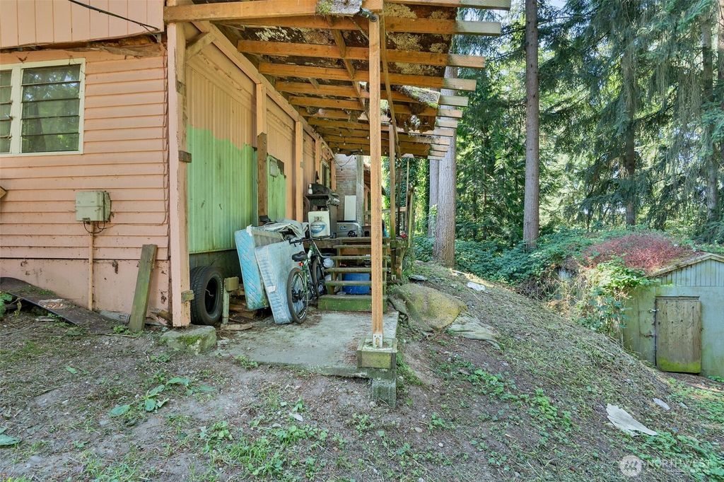 Photo of 12630 Waltham Drive, Everett, WA 98208 (MLS # 2438732)