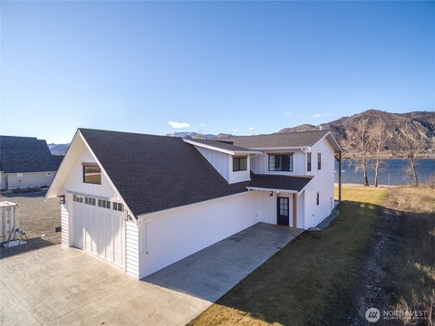 Photo of 33 Hard Cider Drive, Oroville, WA 98844 (MLS # 2537993)