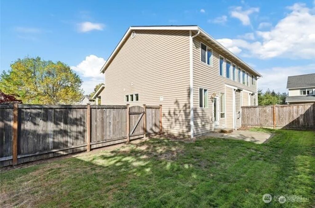 Photo of 3145 5th Avenue NW, Olympia, WA 98502 (MLS # 2513663)