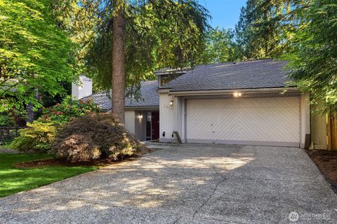 Photo of 2922 147th Place SE, Mill Creek, WA 98012 (MLS # 2533108)