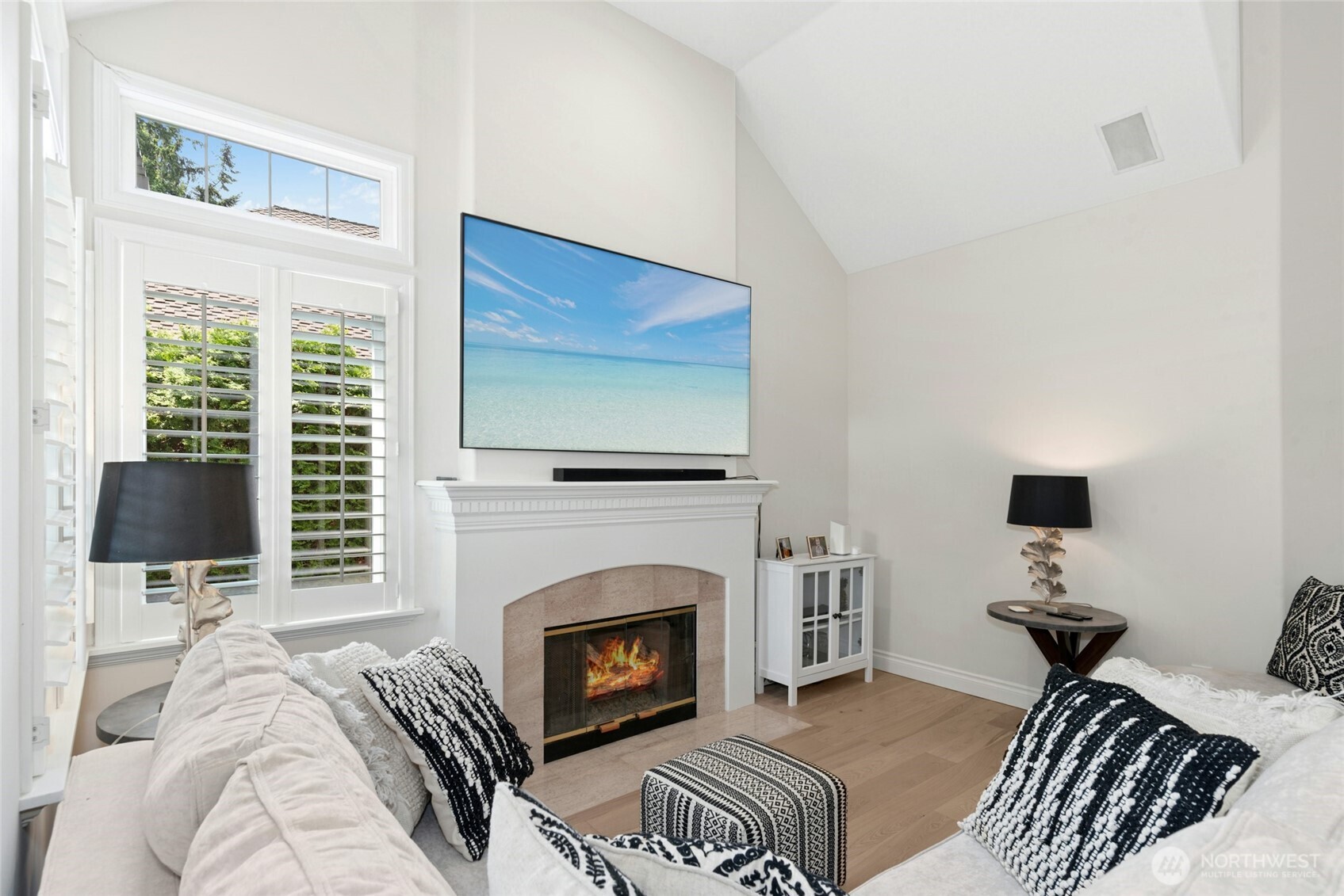 11629 E Oakmont Drive