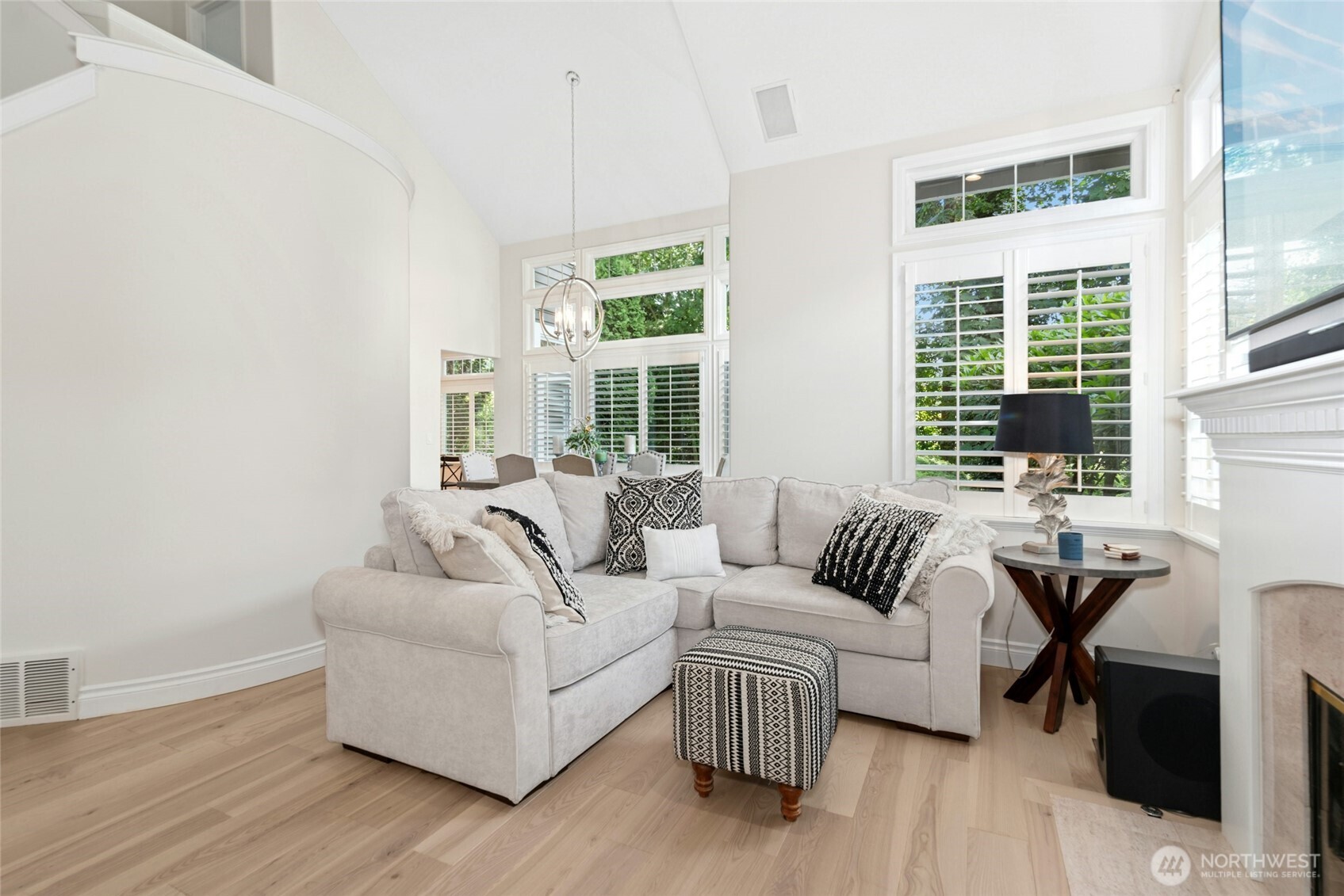 11629 E Oakmont Drive