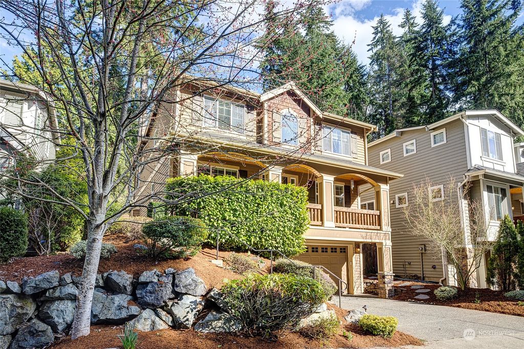 Photo of 20905 Pioneer Way, Edmonds, WA 98026 (MLS # 2051304)