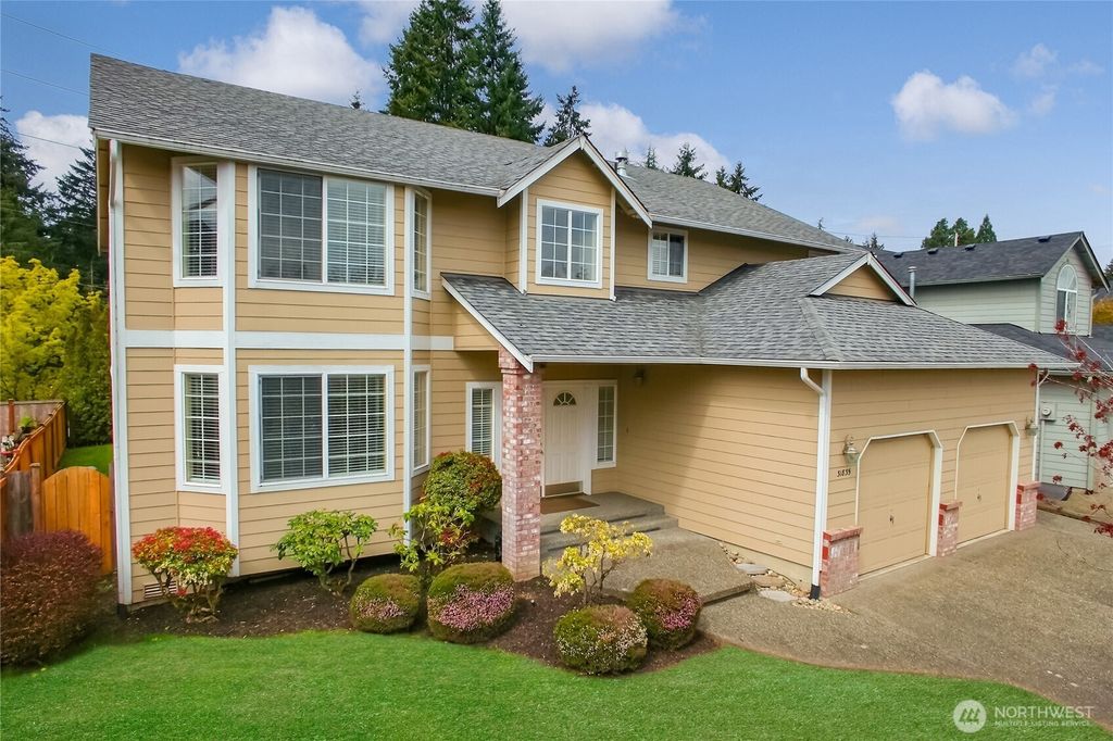 Photo of 31835 52nd Avenue S, Auburn, WA 98001 (MLS # 2509787)