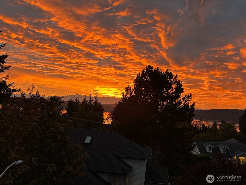 Photo of 1817 19th Drive, Mukilteo, WA 98275 (MLS # 2412262)