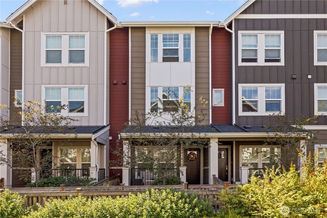 3430 SW Graham Street 903 #903, Seattle
