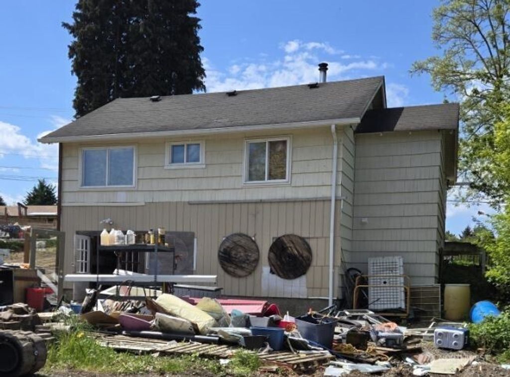 Photo of 13422 22nd Avenue S, SeaTac, WA 98168 (MLS # 2369958)