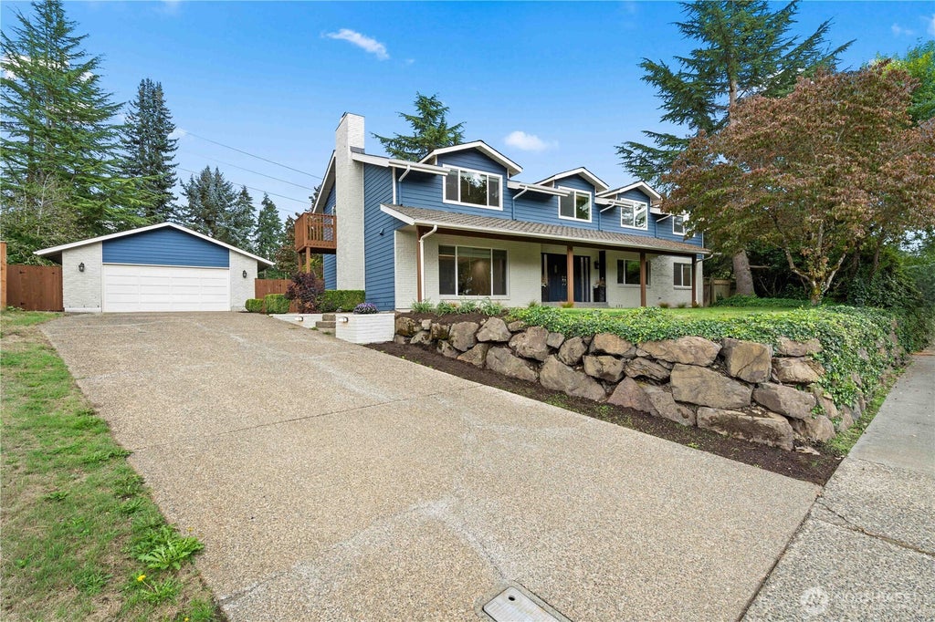 Photo of 19506 134th Avenue SE, Renton, WA 98058 (MLS # 2586695)