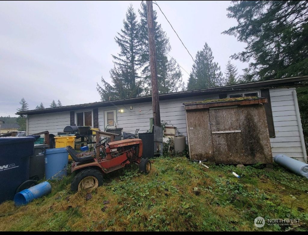 Photo of 19305 24th Place SE, Snohomish, WA 98290 (MLS # 2330896)