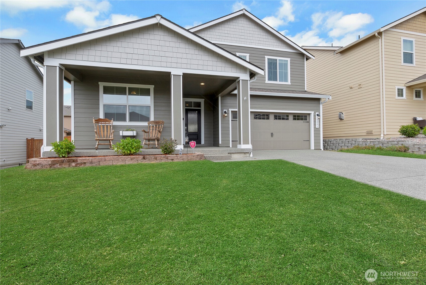 1003 Petersen Drive E