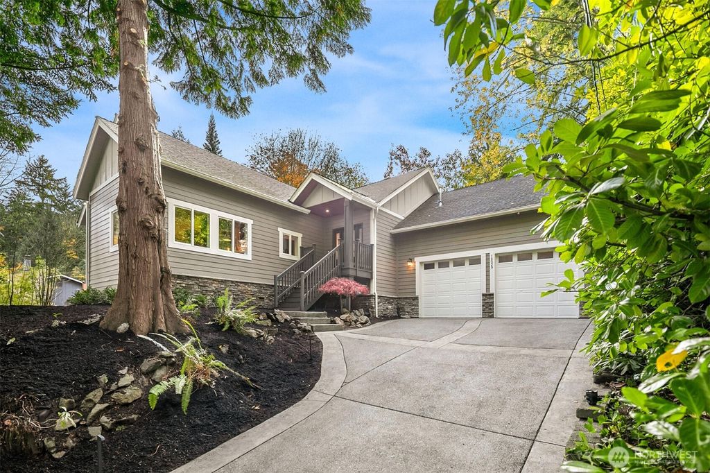 Photo of 18029 24th Avenue NE, Shoreline, WA 98155 (MLS # 2452248)