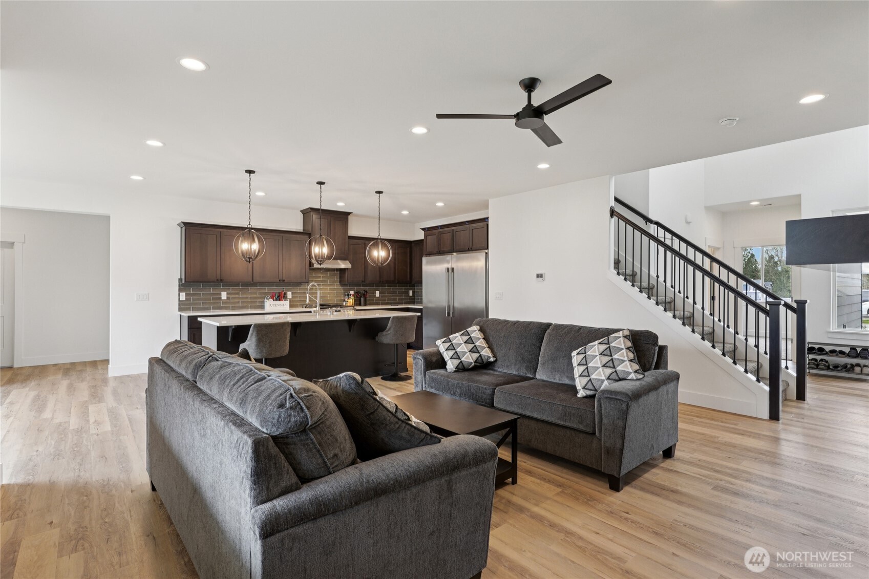 923 198th Street Ct E