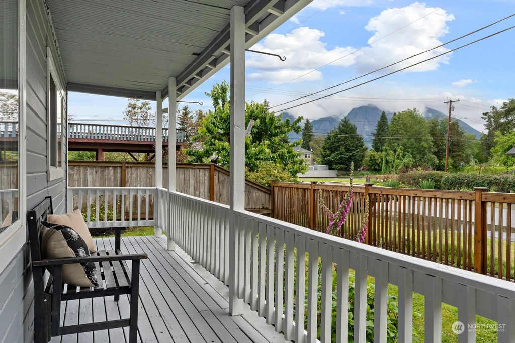 Photo of 38824 SE Beta Street, Snoqualmie, WA 98065 (MLS # 2246668)