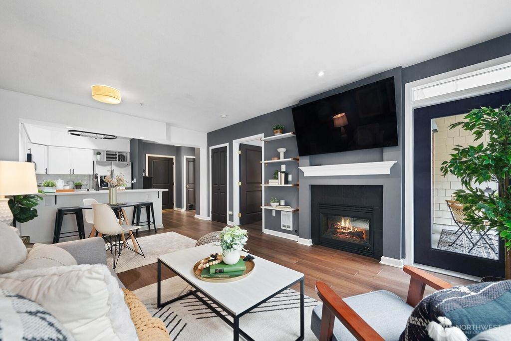 Photo of 1525 NW 57th Street #216, Seattle, WA 98107 (MLS # 2410916)