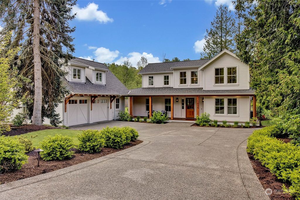 Photo of 10835 NE 108th Street, Kirkland, WA 98033 (MLS # 2065945)