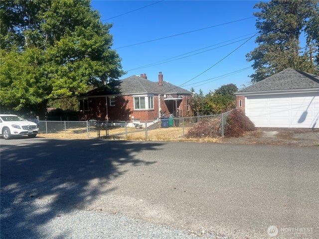 10456 18th Avenue S, Seattle