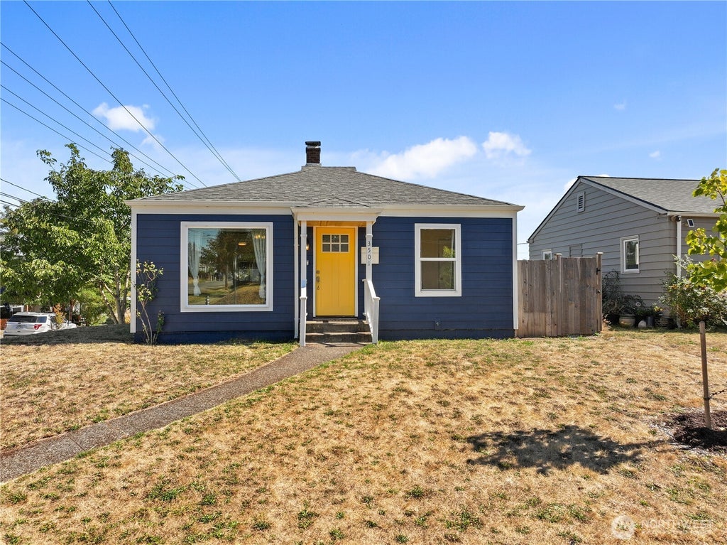 Photo of 3501 S Asotin Street, Tacoma, WA 98418 (MLS # 2580212)