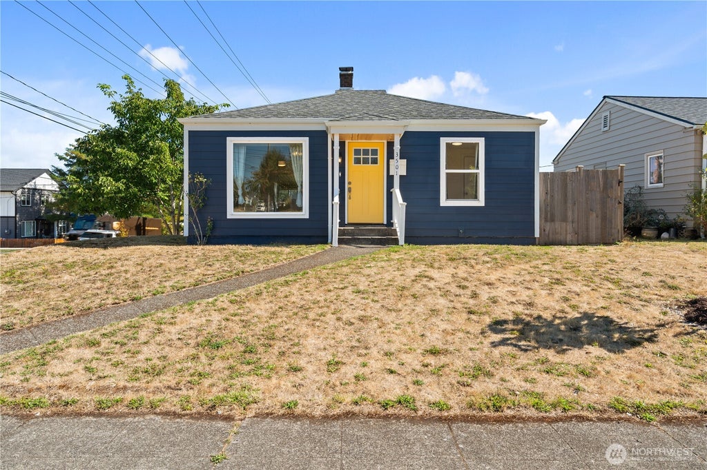 Photo of 3501 S Asotin Street, Tacoma, WA 98418 (MLS # 2580212)