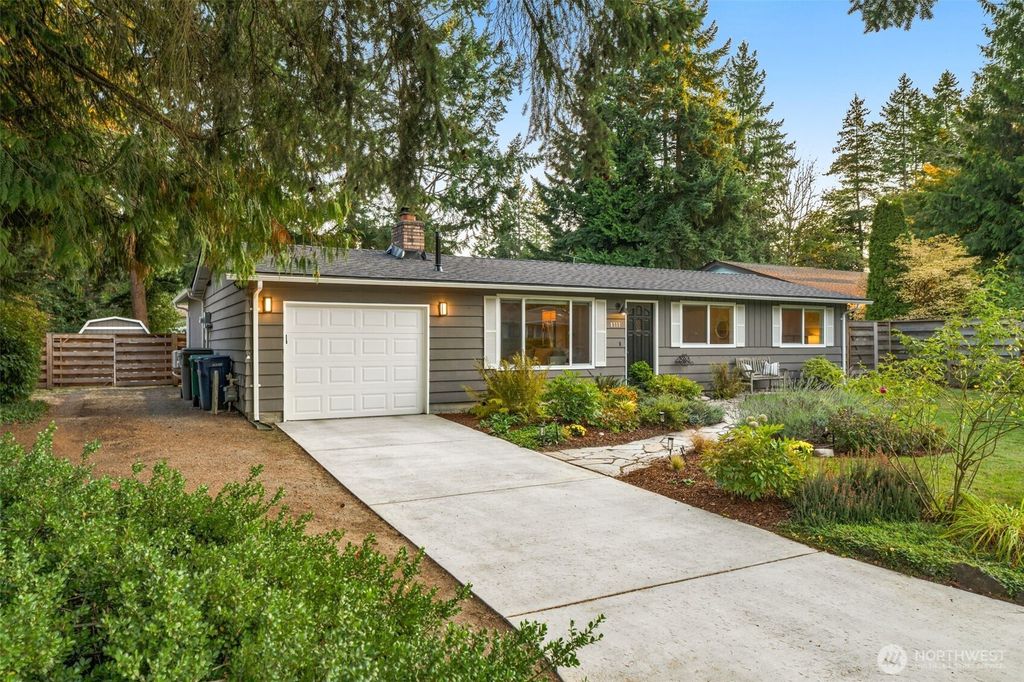 Photo of 8717 NE 137th Place, Kirkland, WA 98034 (MLS # 2412849)