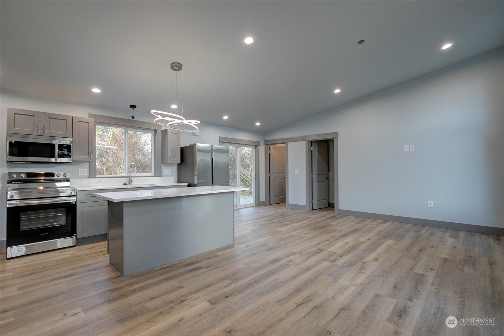 150 N Wynoochee Drive SW