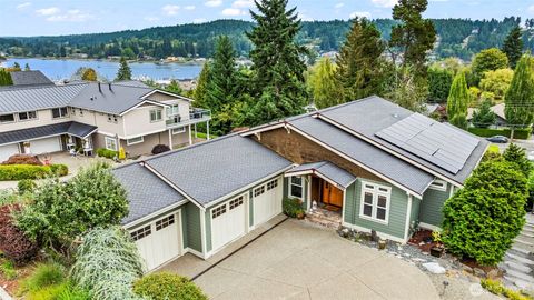 Photo of 8033 Bayridge Avenue, Gig Harbor, WA 98332 (MLS # 2430940)