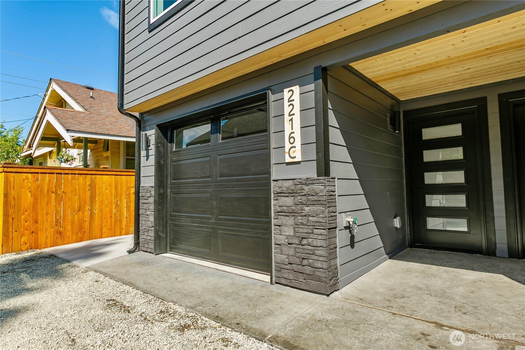 2216 N Proctor Street C