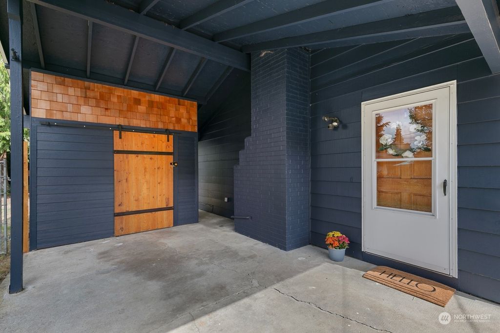 Photo of 13202 SE 150th Street, Renton, WA 98058 (MLS # 2289475)