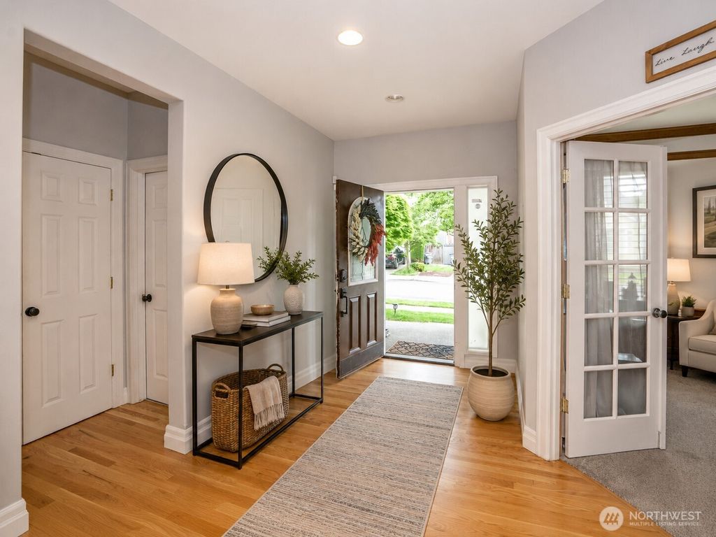 Photo of 1026 Pinehurst Street, Fircrest, WA 98466 (MLS # 2521229)