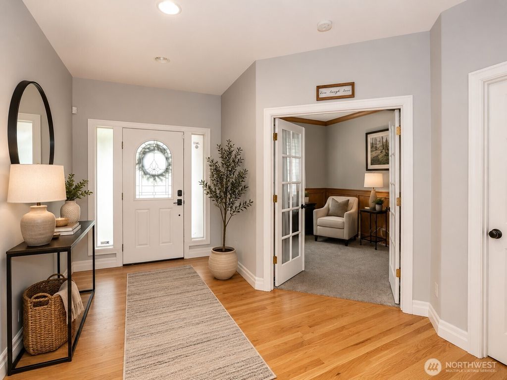 Photo of 1026 Pinehurst Street, Fircrest, WA 98466 (MLS # 2521229)
